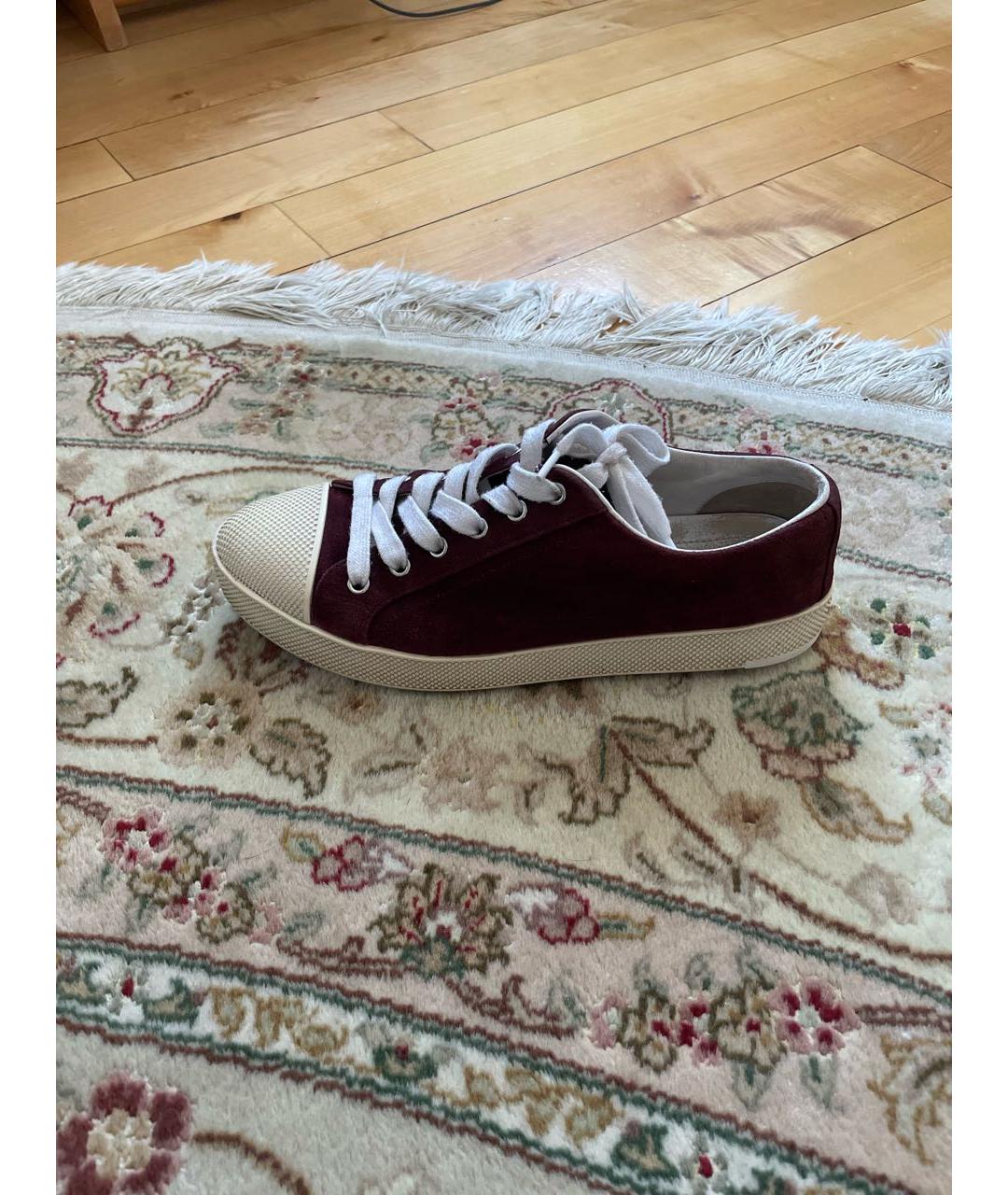 PRADA Бордовые замшевые кеды, фото 2