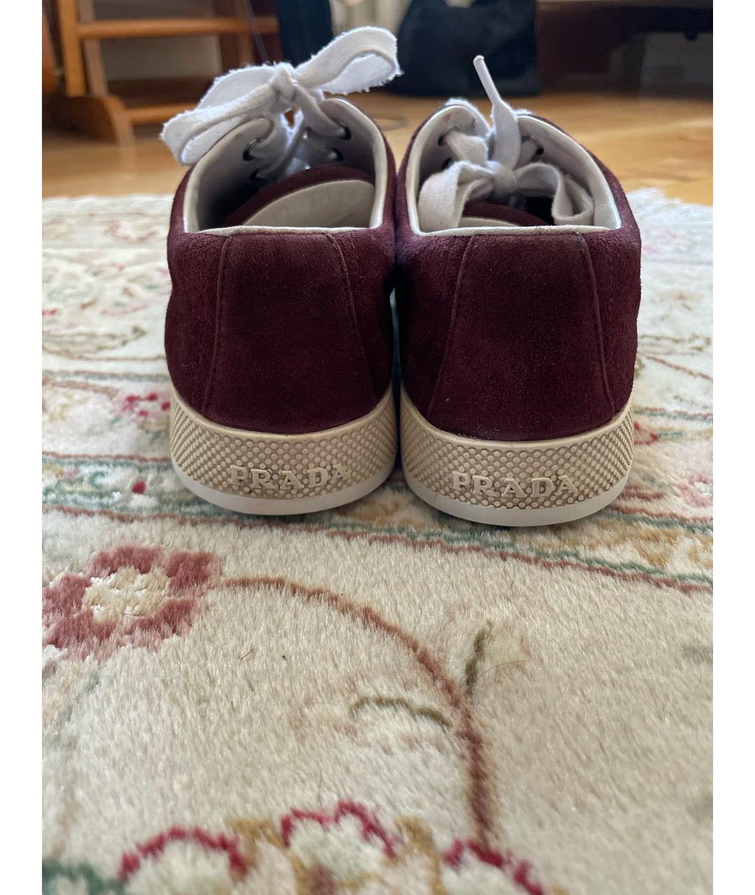 PRADA Бордовые замшевые кеды, фото 5