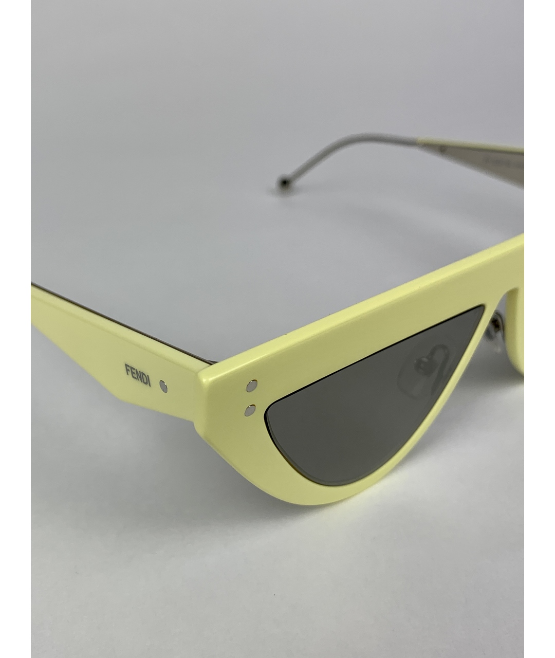 FENDI Желтые пластиковые солнцезащитные очки, фото 3