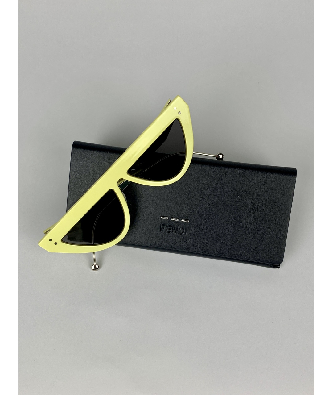 FENDI Желтые пластиковые солнцезащитные очки, фото 7
