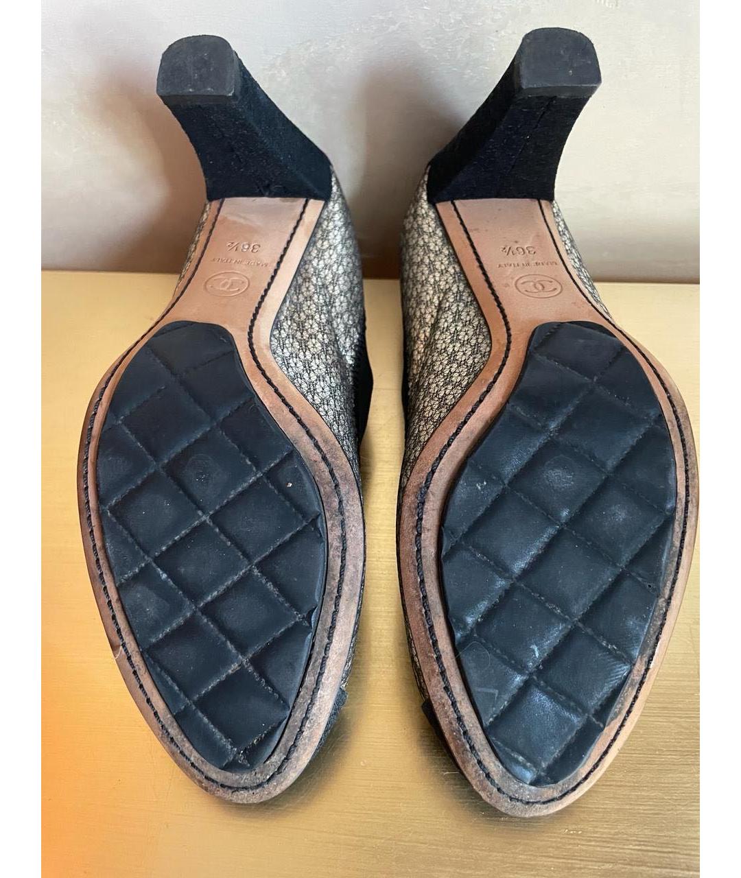 CHANEL PRE-OWNED Бежевые текстильные туфли, фото 6