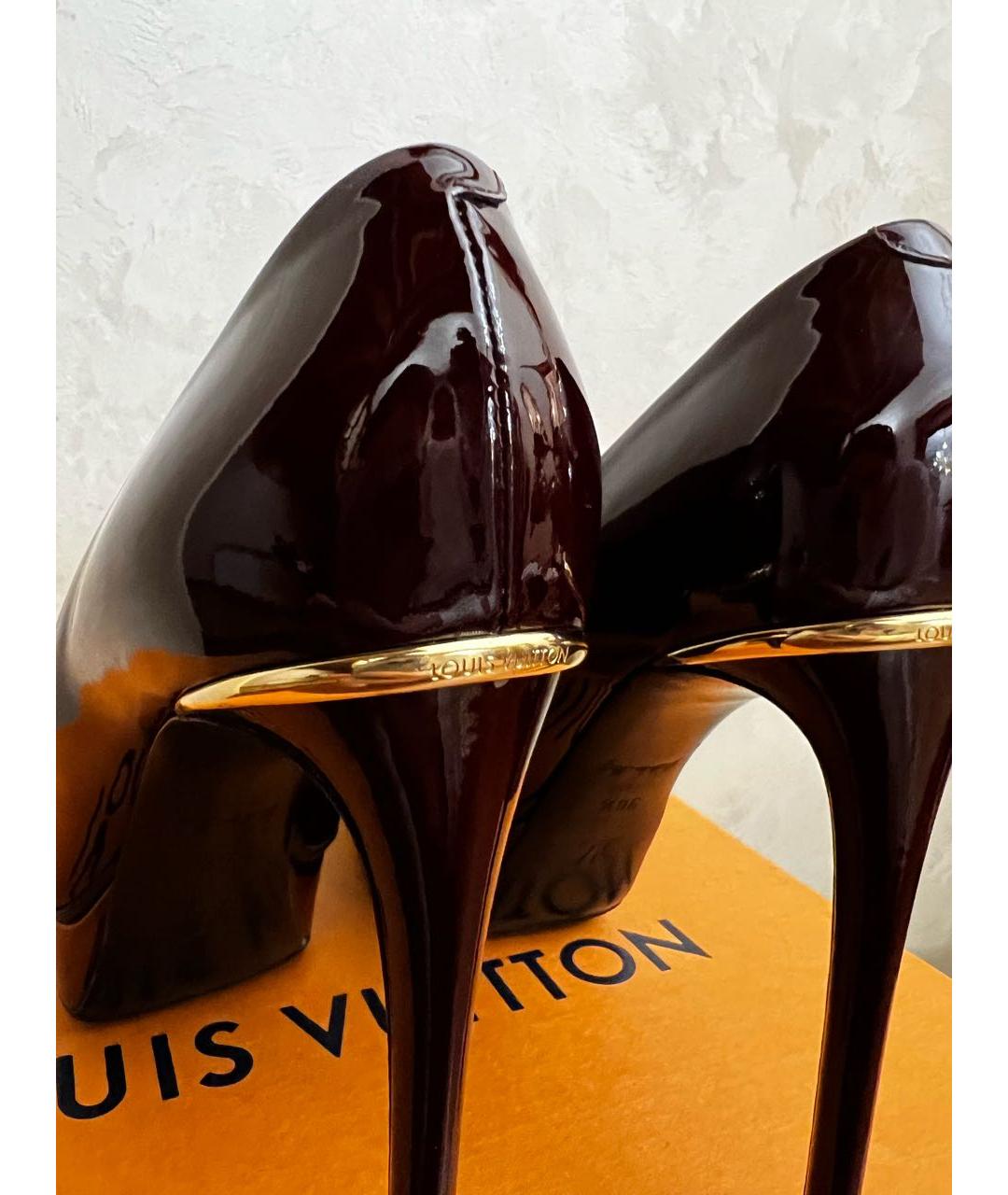 LOUIS VUITTON Бордовые туфли из лакированной кожи, фото 4