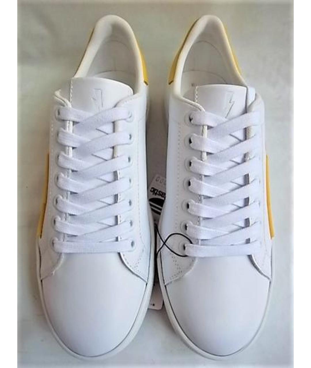 NEIL BARRETT Белые кожаные низкие кроссовки / кеды, фото 2