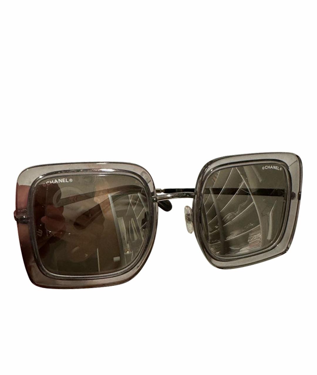 CHANEL Серебряные пластиковые солнцезащитные очки, фото 1