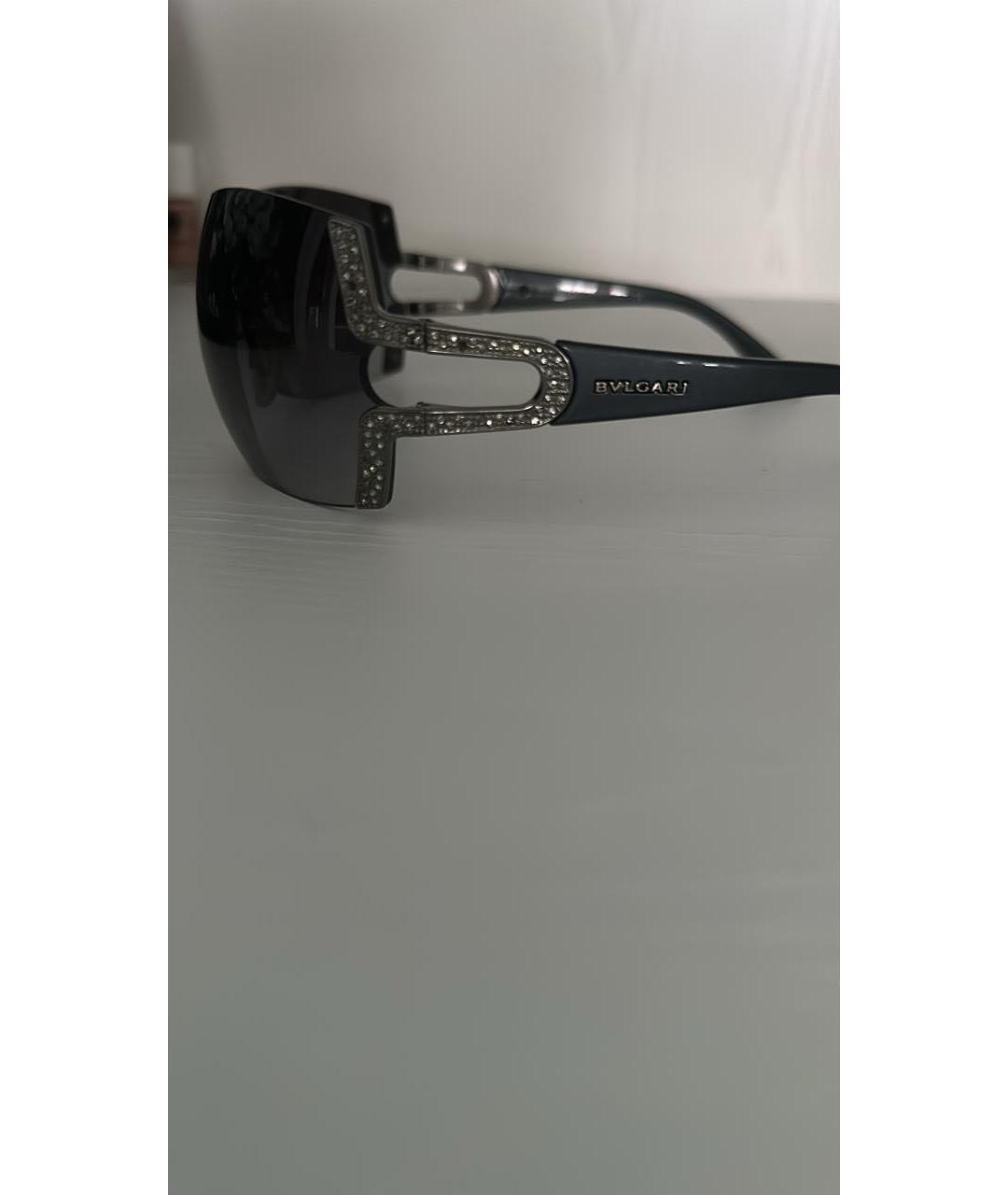 BVLGARI Антрацитовые пластиковые солнцезащитные очки, фото 4