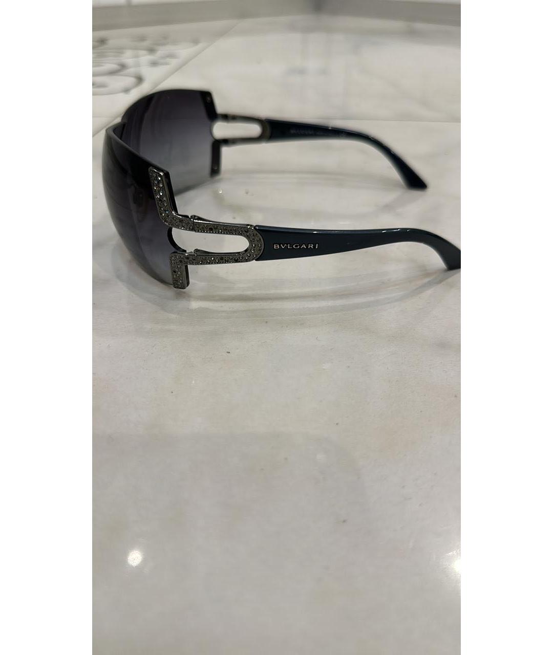 BVLGARI Антрацитовые пластиковые солнцезащитные очки, фото 2