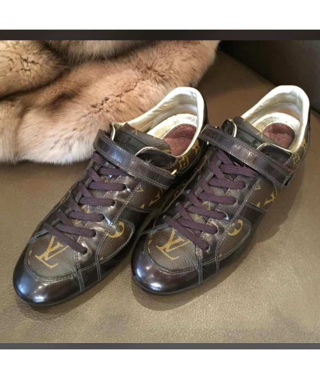 LOUIS VUITTON PRE-OWNED Коричневые кожаные кеды, фото 2