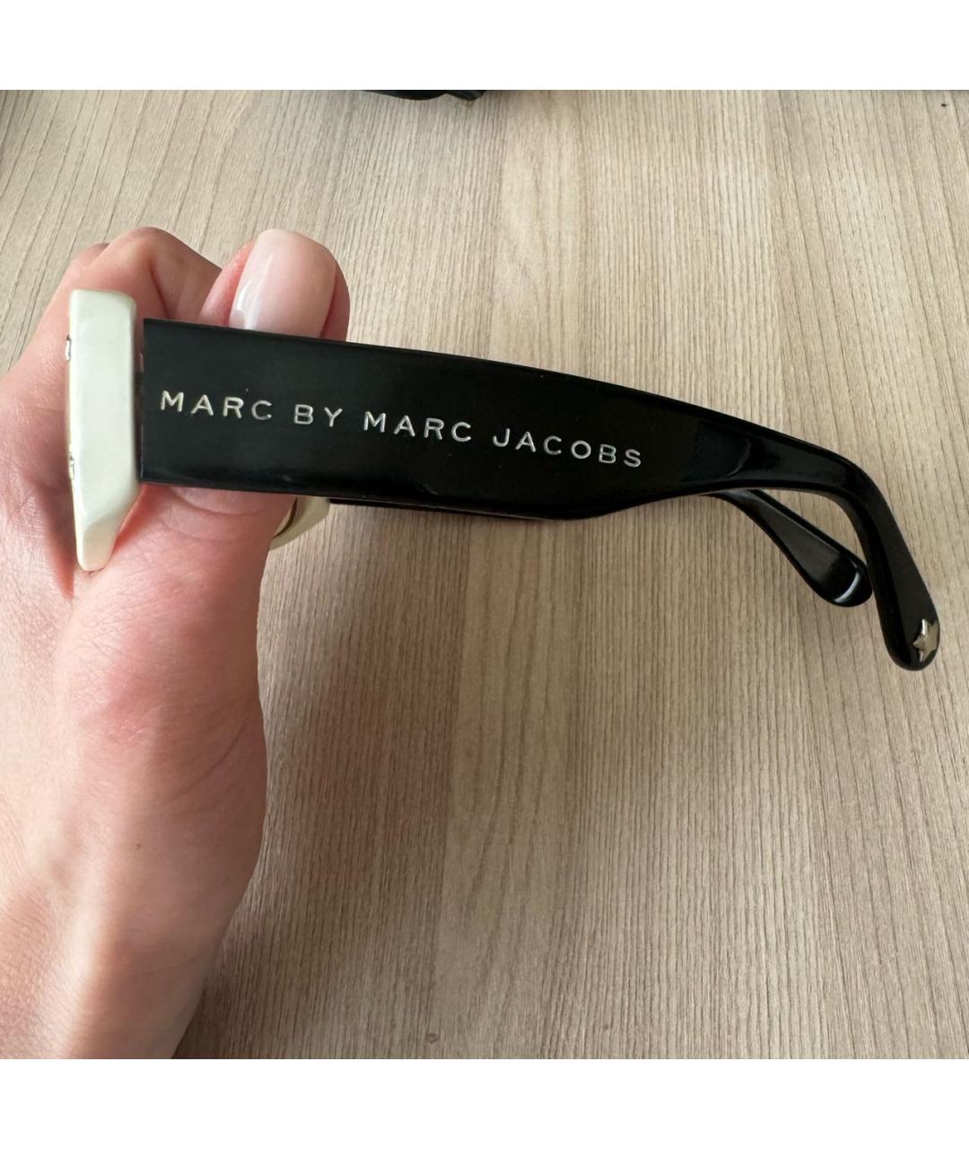 MARC BY MARC JACOBS Белые пластиковые солнцезащитные очки, фото 2