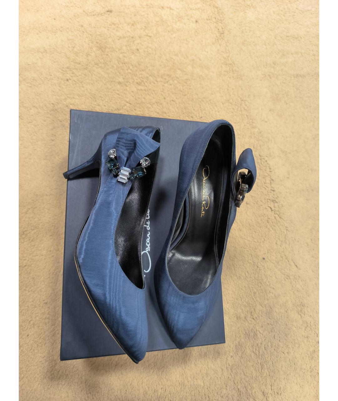 OSCAR DE LA RENTA Темно-синие неопреновые лодочки на низком каблуке, фото 8