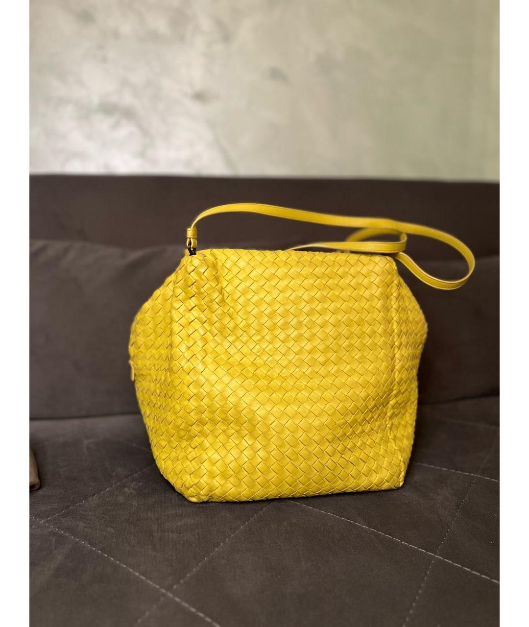 BOTTEGA VENETA Желтая кожаная сумка тоут, фото 8
