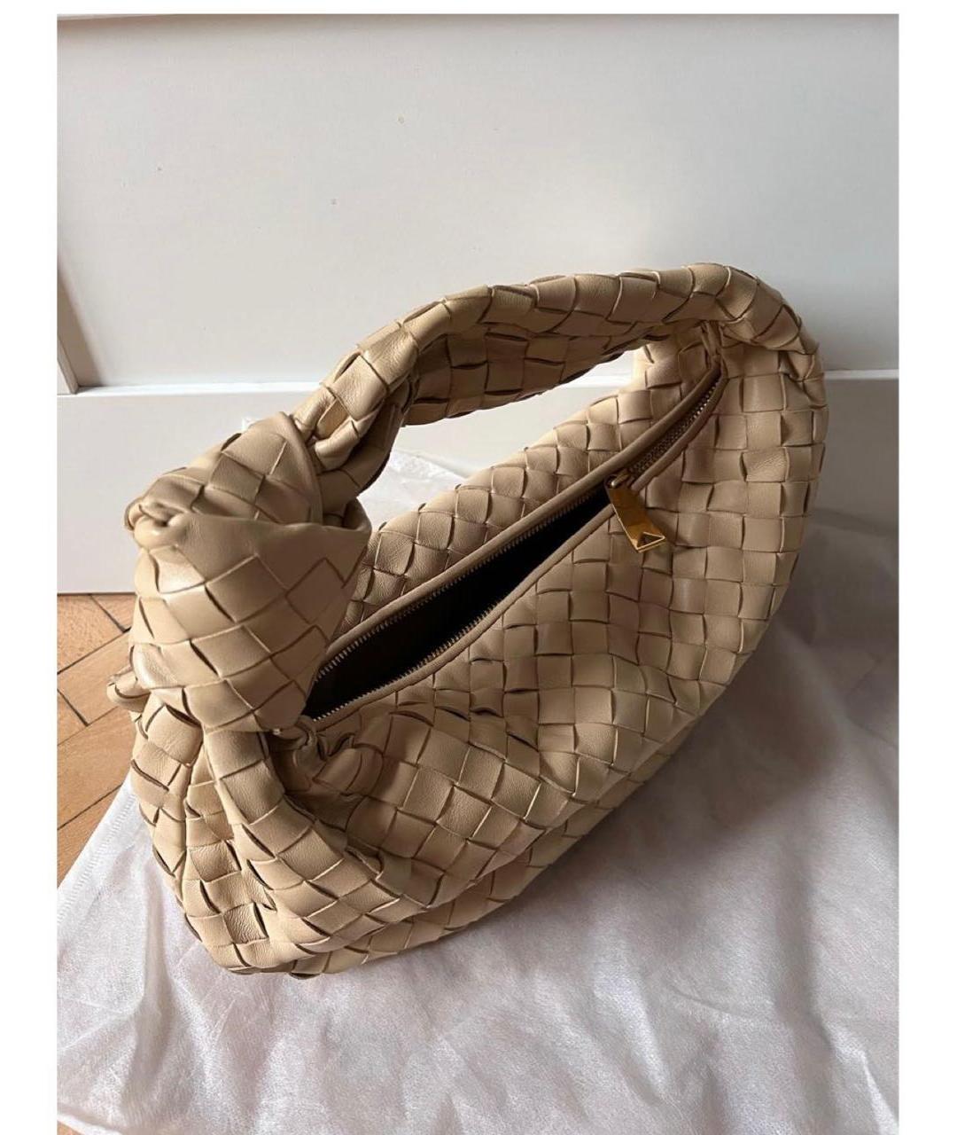 BOTTEGA VENETA Бежевая кожаная сумка с короткими ручками, фото 3