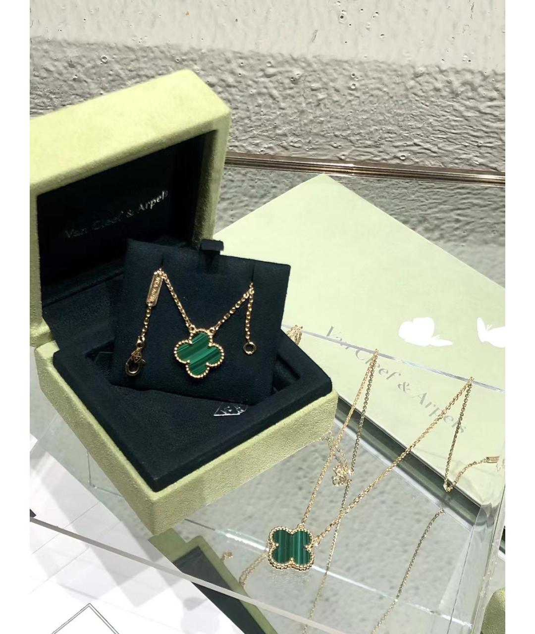 VAN CLEEF & ARPELS Зеленые колье из желтого золота, фото 8
