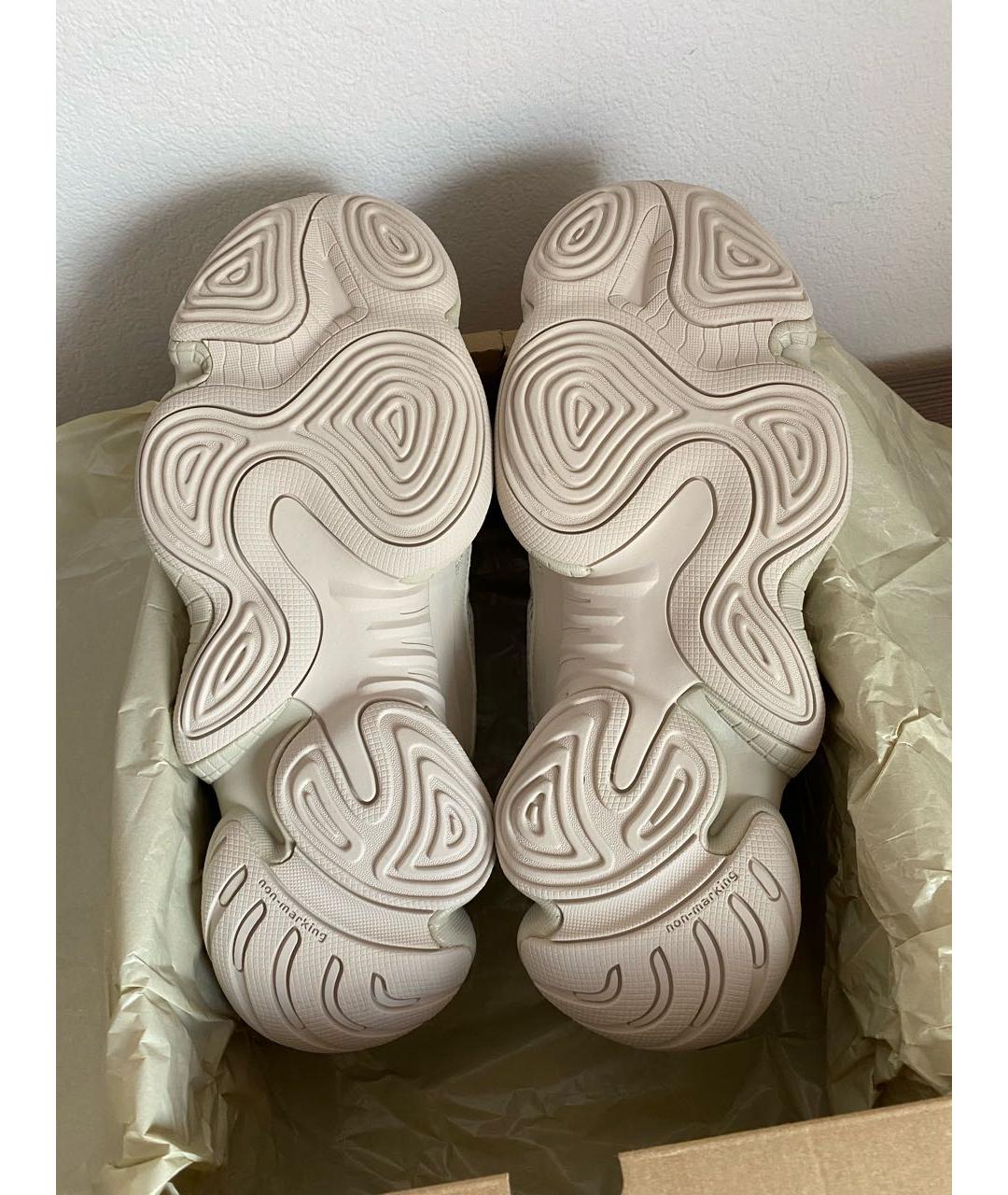 ADIDAS YEEZY Белые замшевые низкие кроссовки / кеды, фото 8