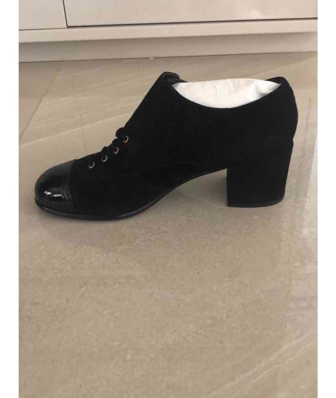 CHANEL PRE-OWNED Черные замшевые ботинки, фото 3
