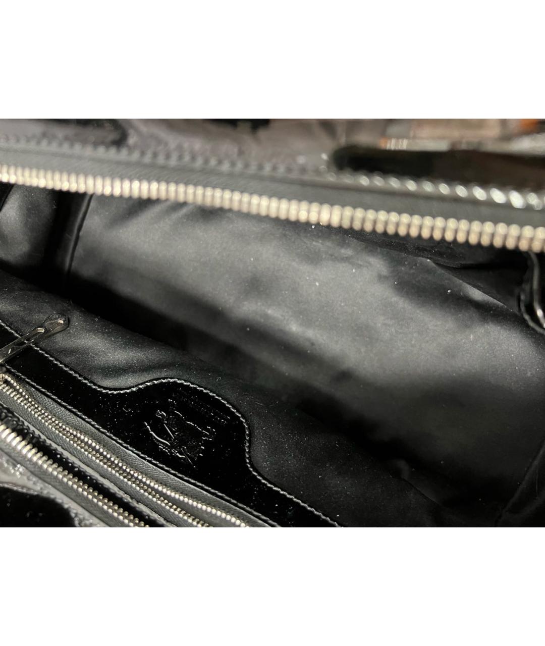 BURBERRY Черная сумка с короткими ручками из лакированной кожи, фото 6