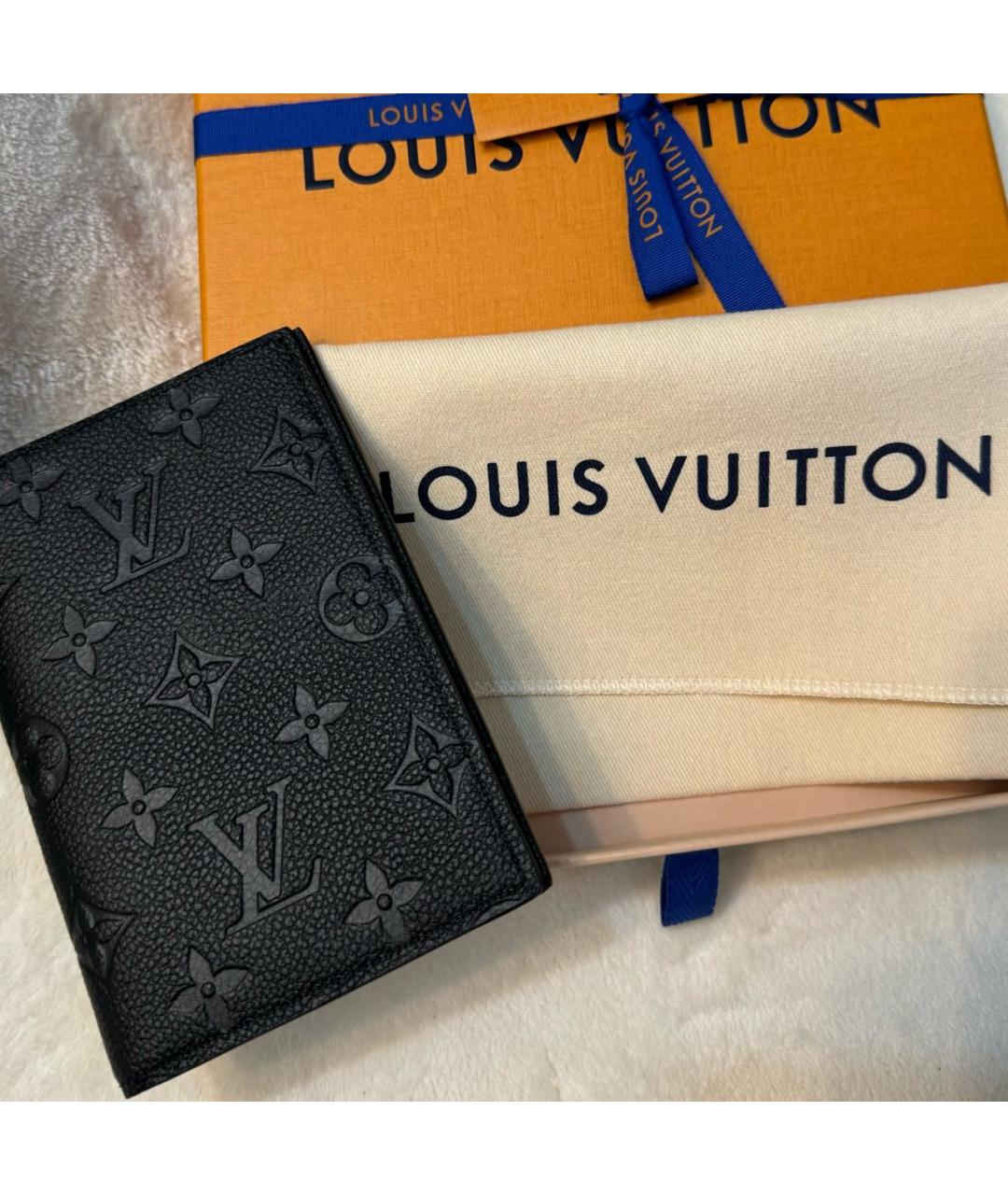 LOUIS VUITTON PRE-OWNED Черный кожаный кошелек, фото 2