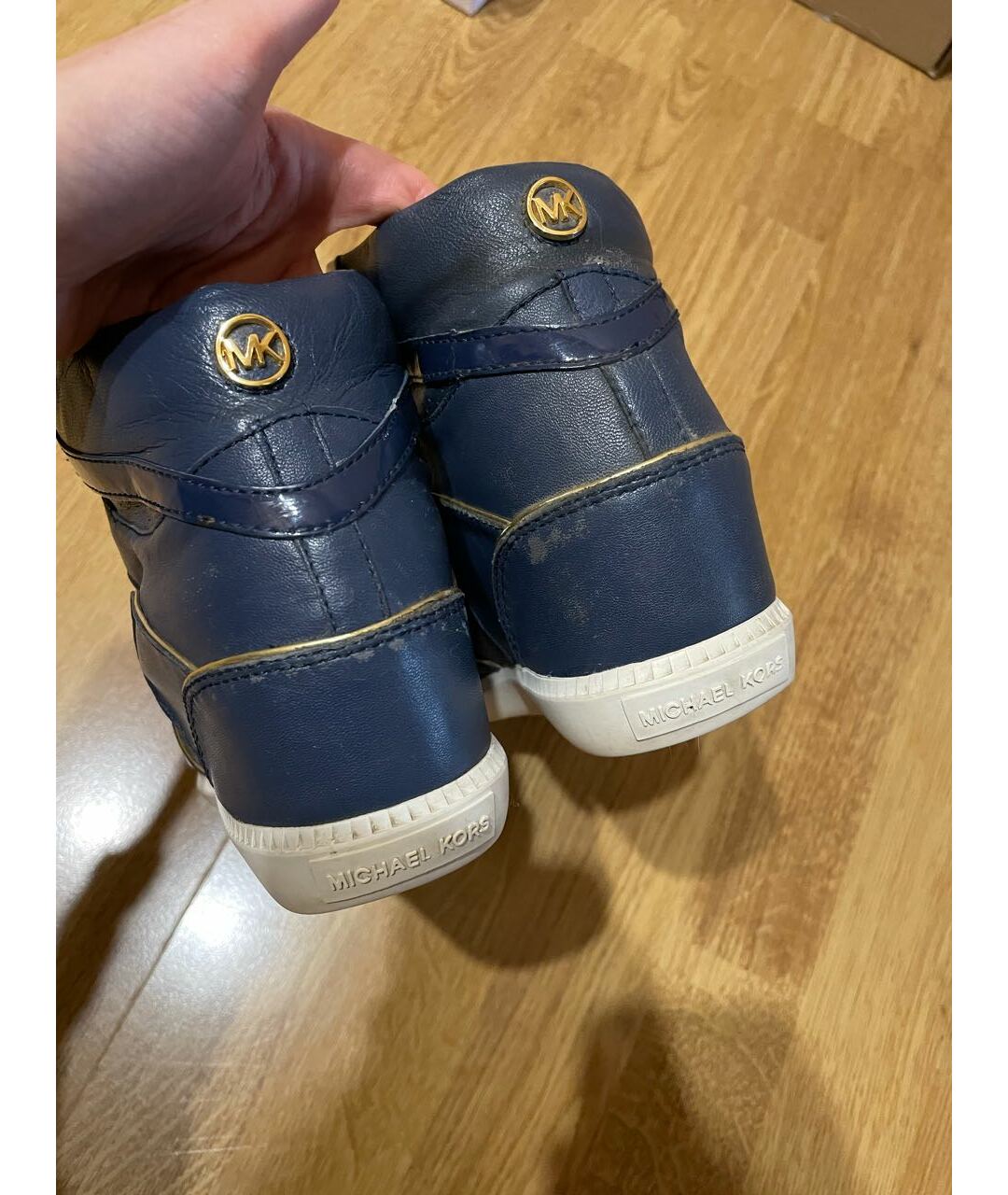 MICHAEL KORS Темно-синие кожаные кроссовки, фото 4