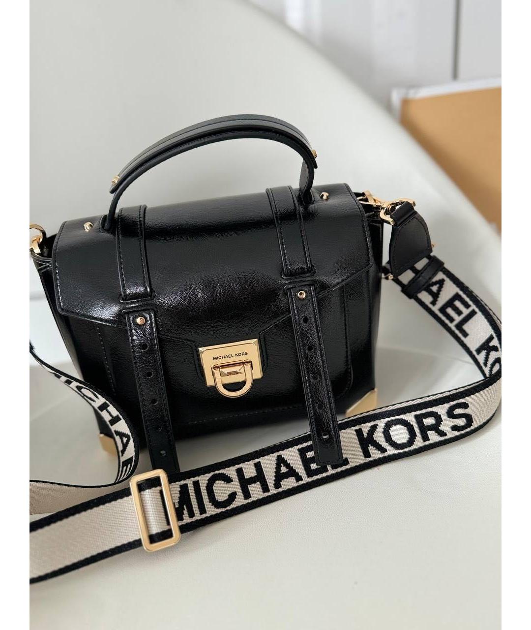 MICHAEL KORS Черная сумка с короткими ручками из лакированной кожи, фото 6