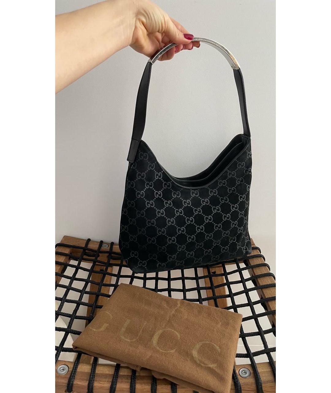 GUCCI Черная замшевая сумка с короткими ручками, фото 3