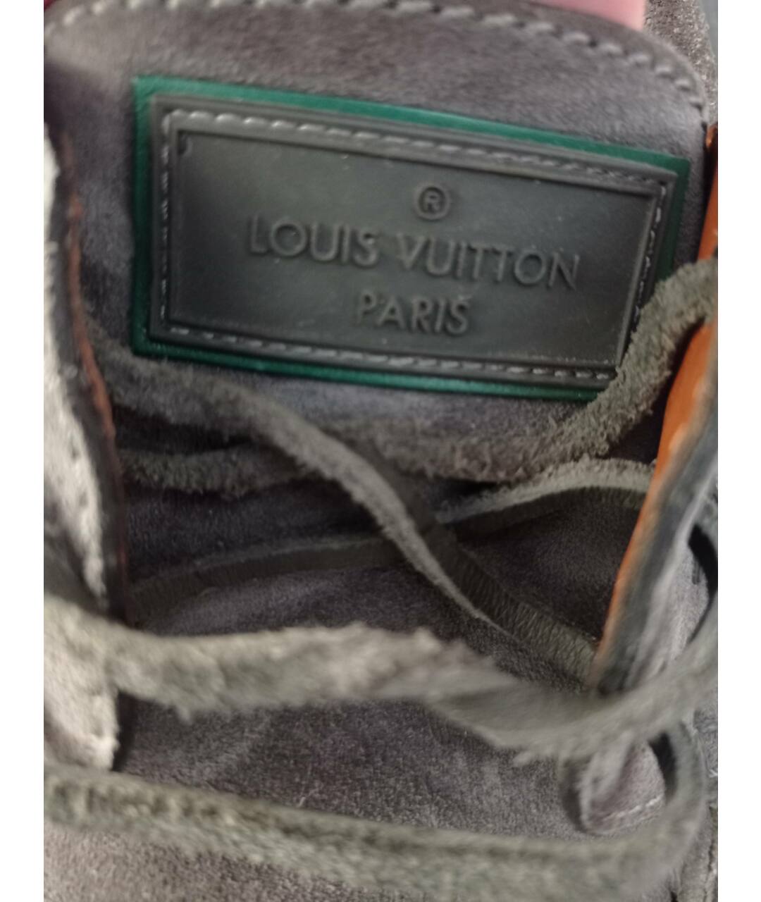 LOUIS VUITTON PRE-OWNED Серые замшевые туфли, фото 7