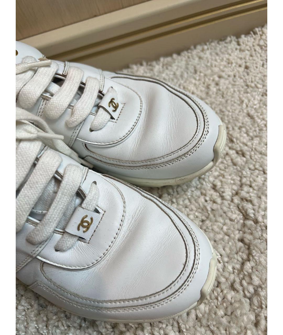 CHANEL PRE-OWNED Белые кожаные кроссовки, фото 7