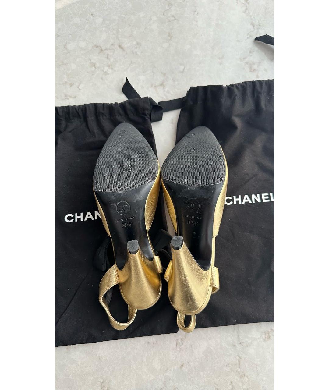CHANEL PRE-OWNED Золотые туфли, фото 5