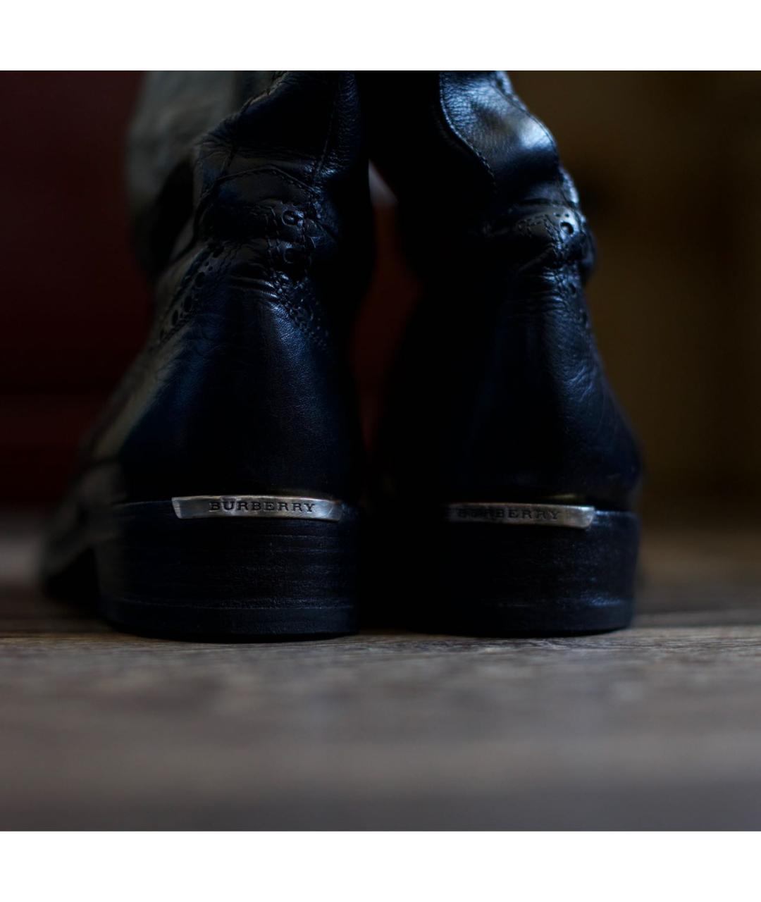 BURBERRY Черные кожаные сапоги, фото 3