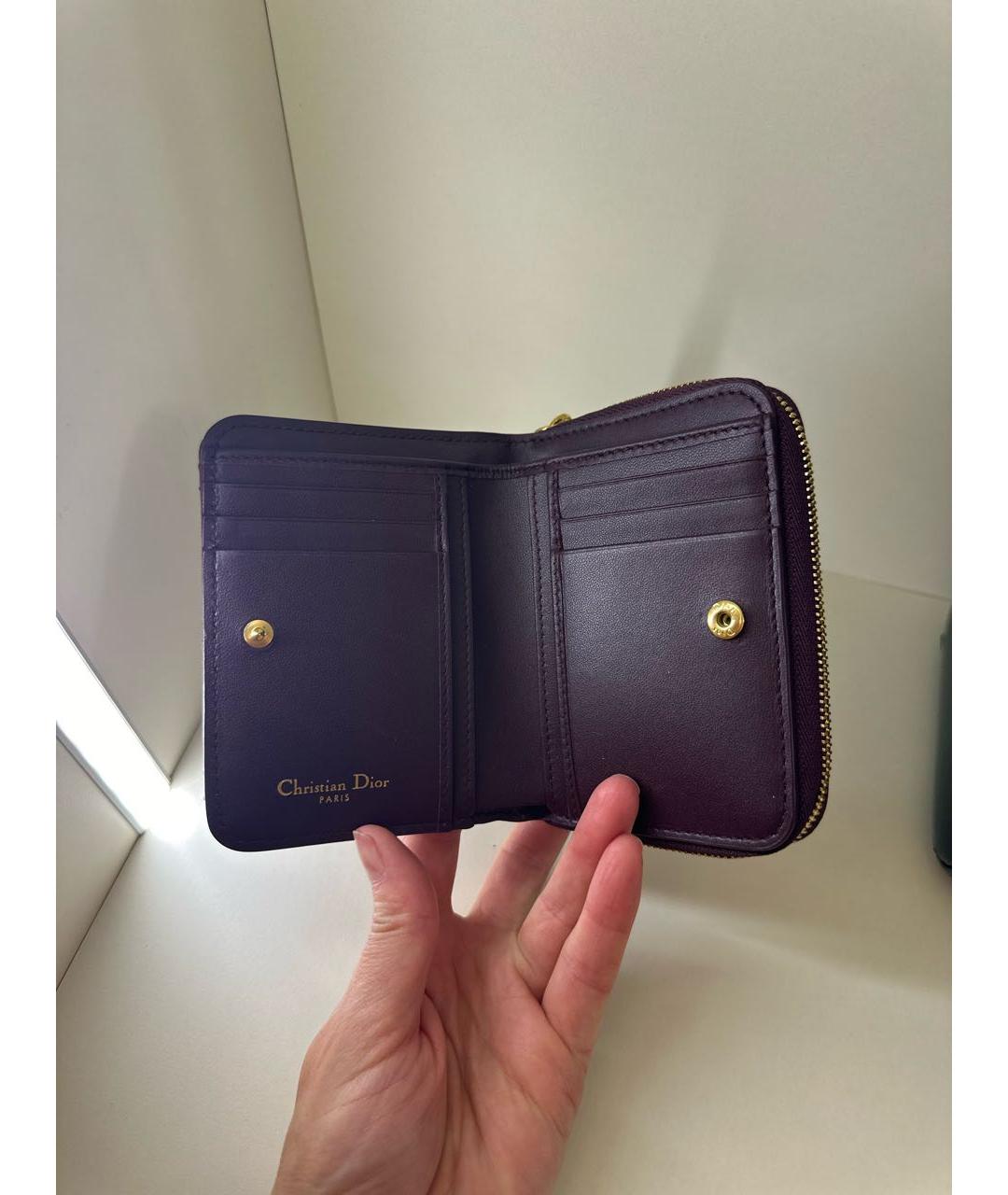 CHRISTIAN DIOR PRE-OWNED Бордовый кошелек из лакированной кожи, фото 4