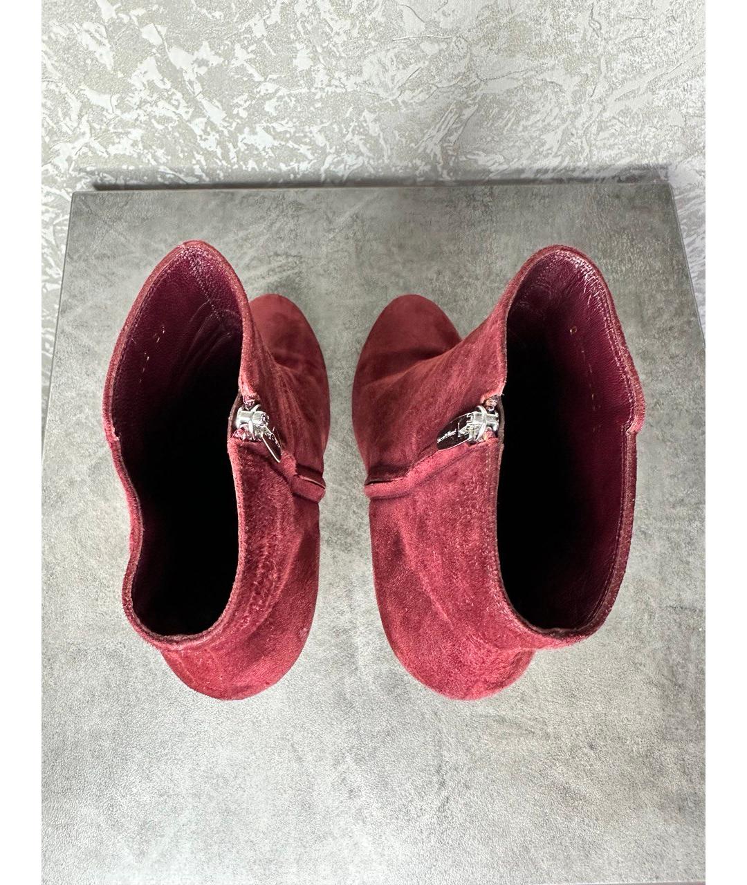 GIANVITO ROSSI Бордовые замшевые ботильоны, фото 3