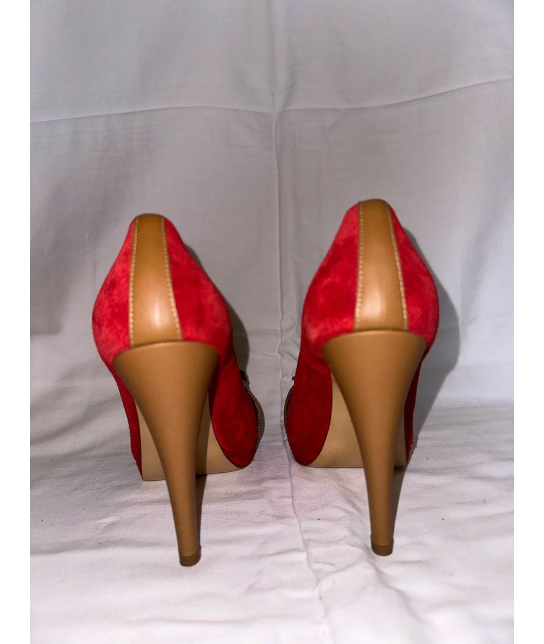 GIANFRANCO FERRE Красные замшевые туфли, фото 4