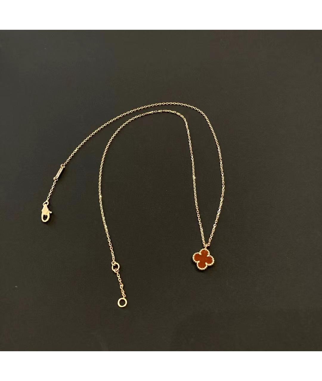 VAN CLEEF & ARPELS Красная подвеска, фото 2