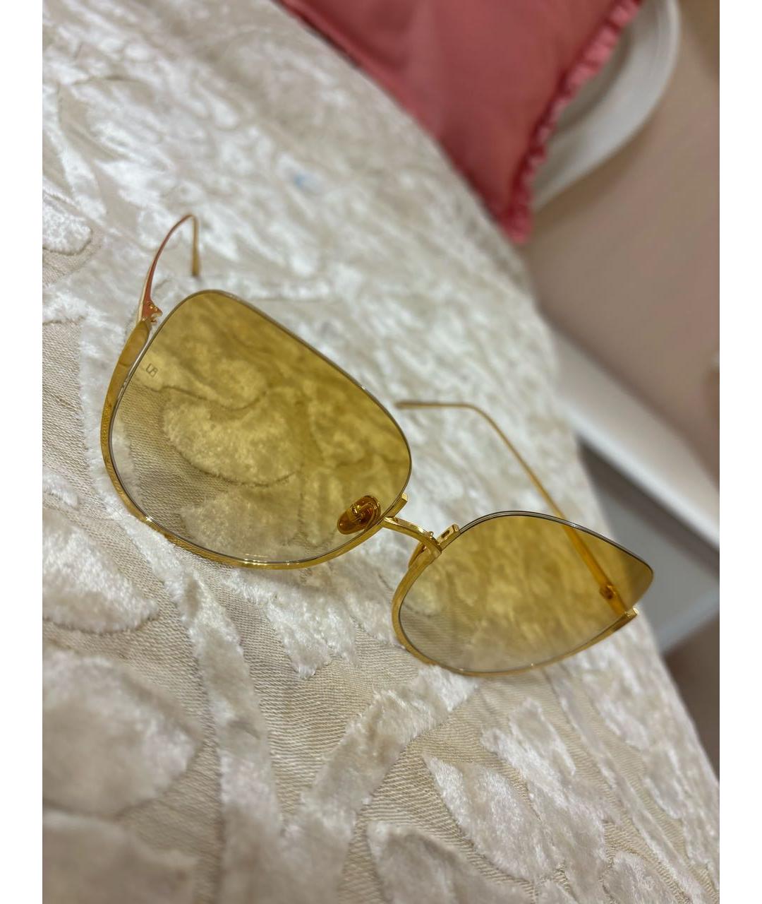 LINDA FARROW Желтые пластиковые солнцезащитные очки, фото 2