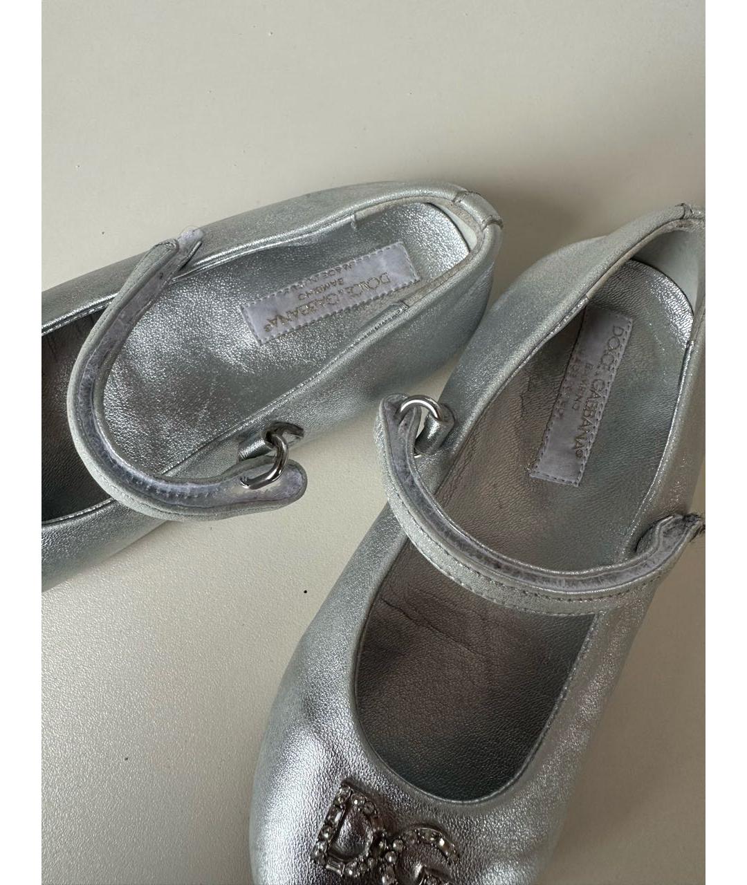 DOLCE & GABBANA KIDS Серебряные балетки и туфли, фото 5