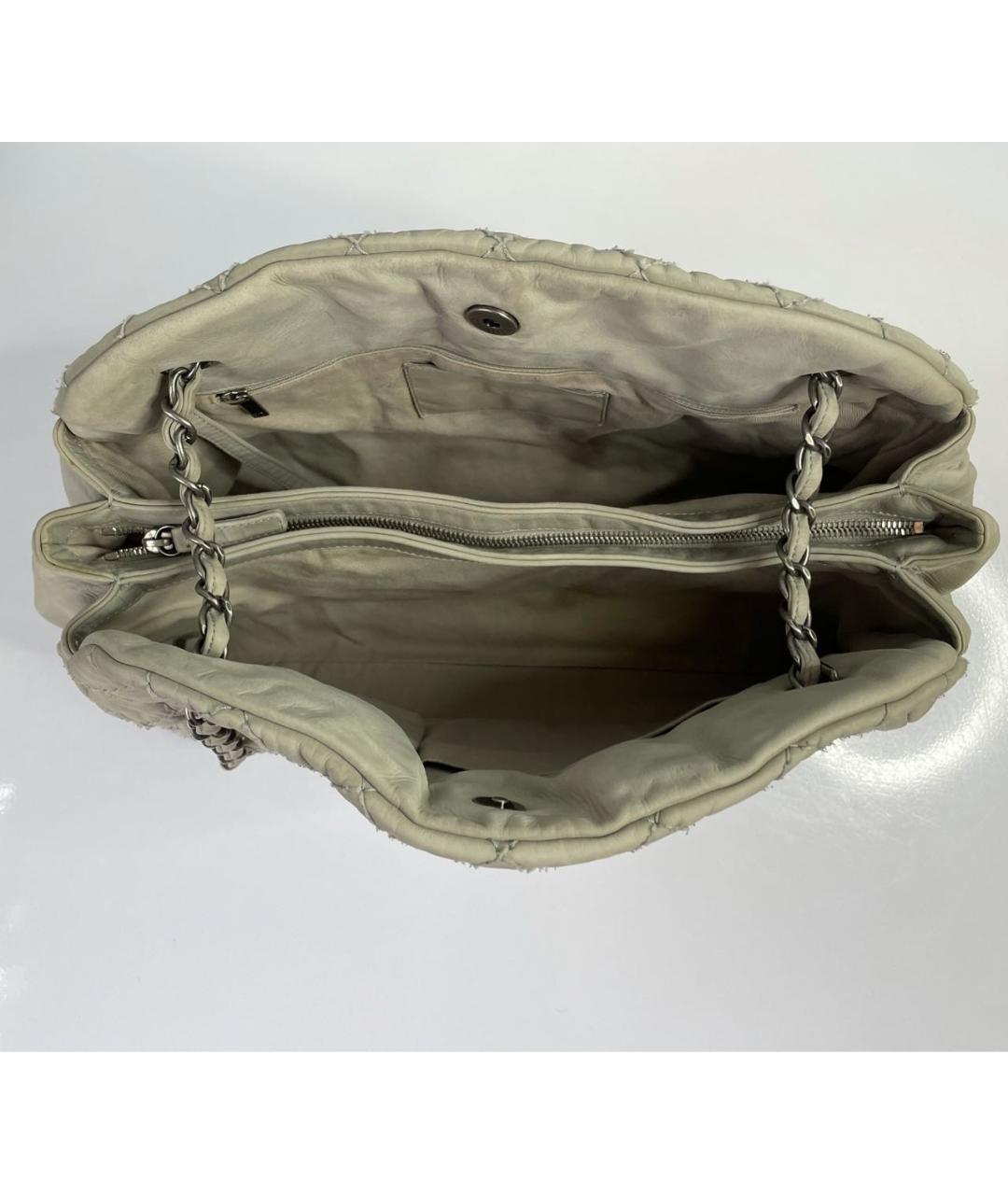 CHANEL PRE-OWNED Бежевая кожаная сумка через плечо, фото 3