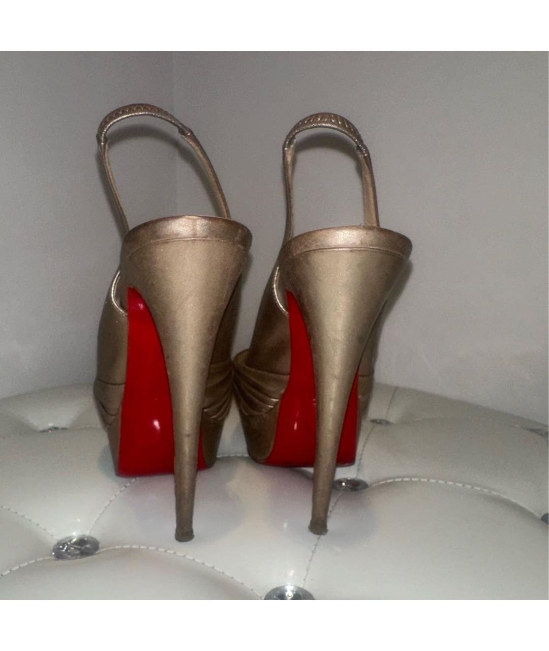 CHRISTIAN LOUBOUTIN Золотые кожаные туфли, фото 4