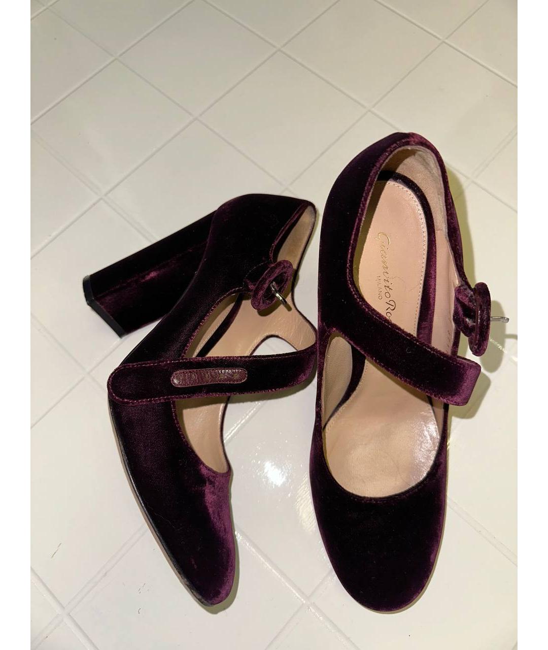 GIANVITO ROSSI Бордовые бархатные туфли, фото 2