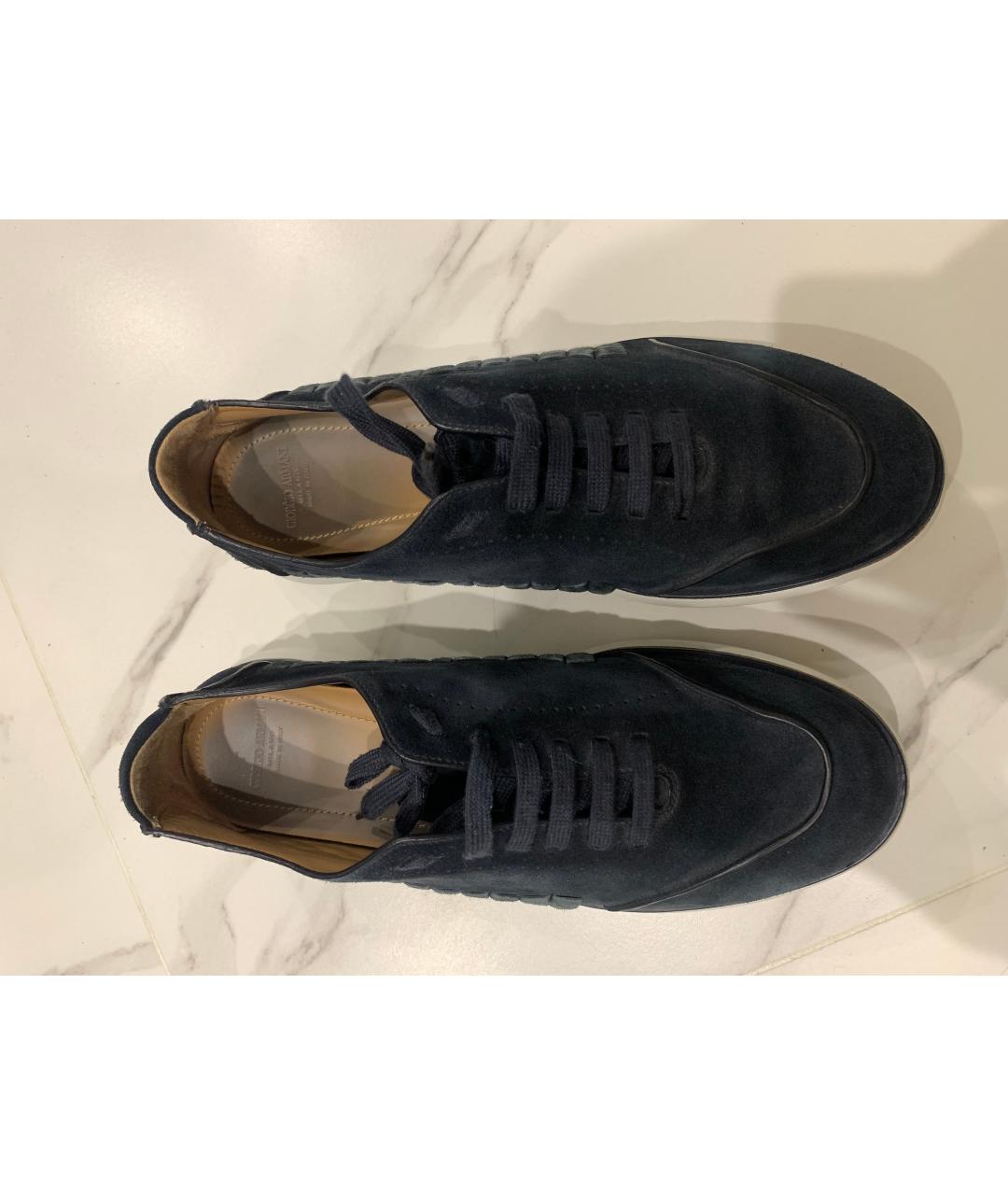 GIORGIO ARMANI Темно-синие замшевые низкие кроссовки / кеды, фото 2