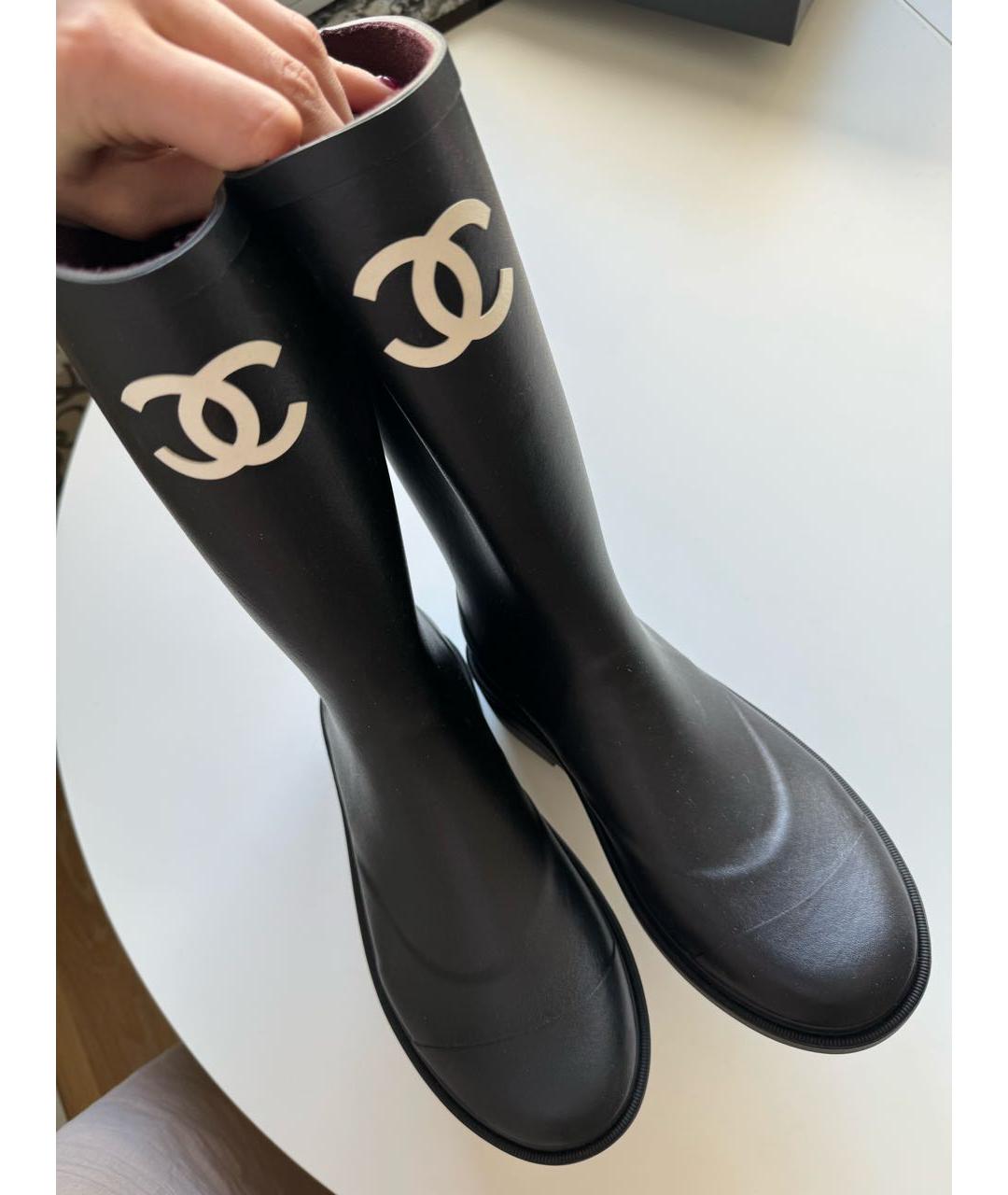 CHANEL PRE-OWNED Черные резиновые сапоги, фото 3