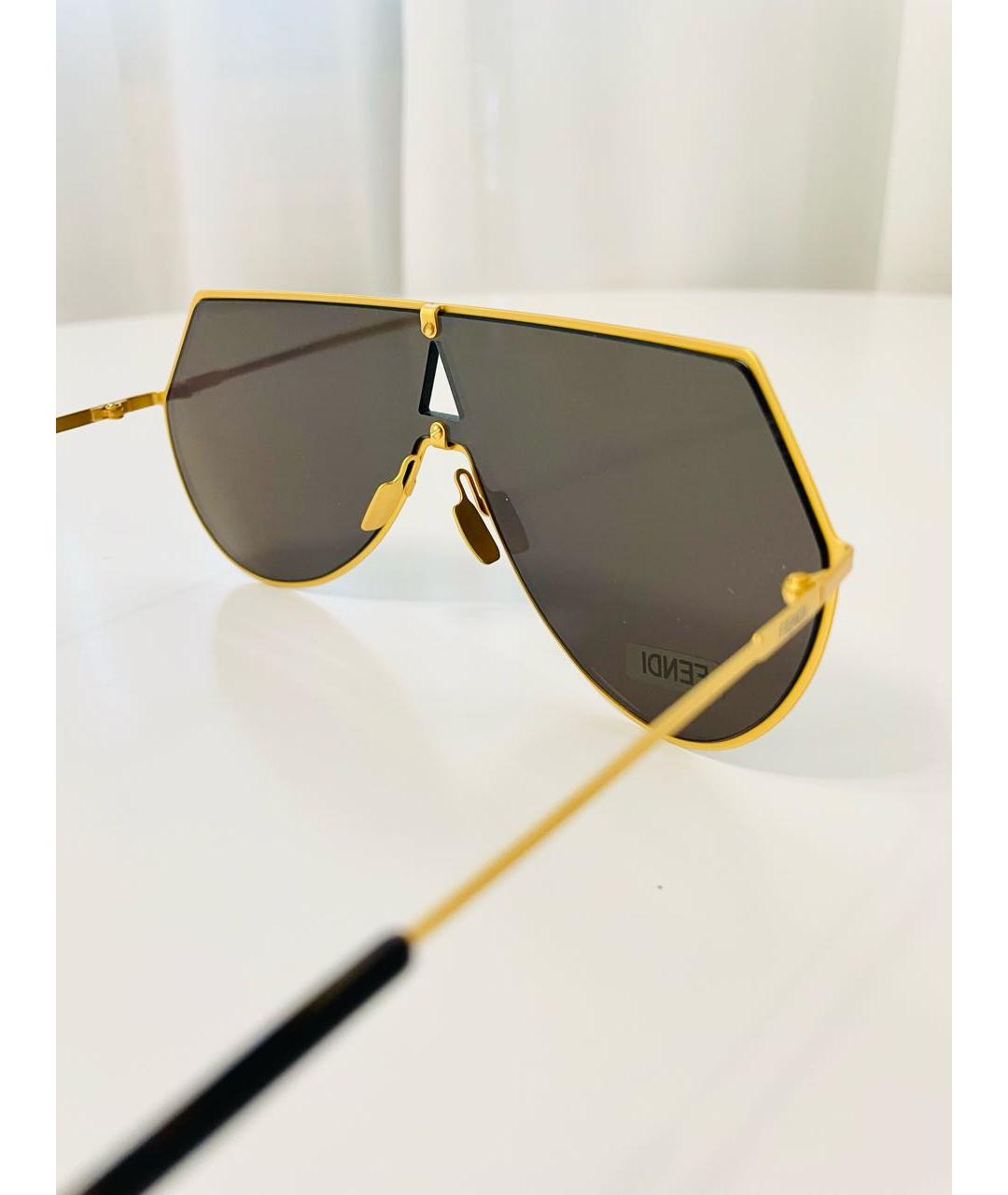 FENDI Золотые металлические солнцезащитные очки, фото 7
