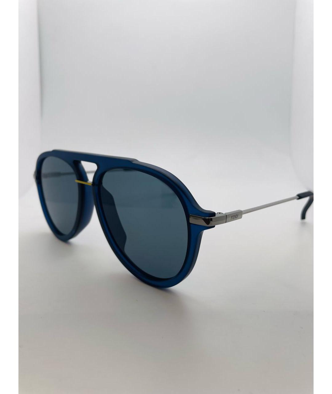 FENDI Темно-синие пластиковые солнцезащитные очки, фото 2