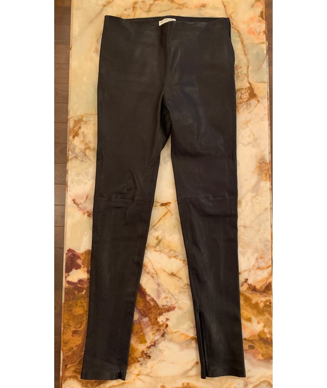 BALENCIAGA Черные кожаные брюки узкие, фото 2