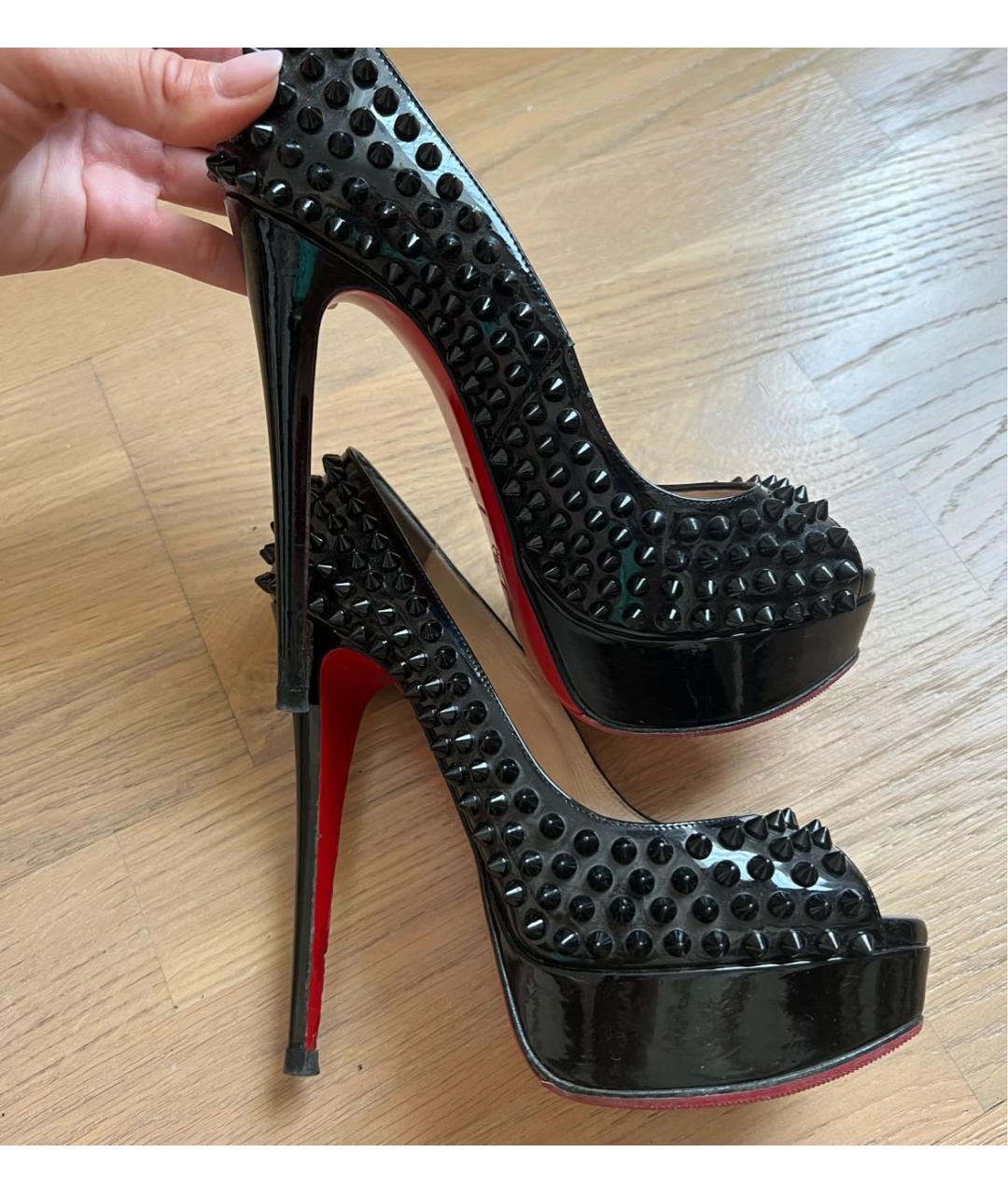 CHRISTIAN LOUBOUTIN Черные туфли из лакированной кожи, фото 4