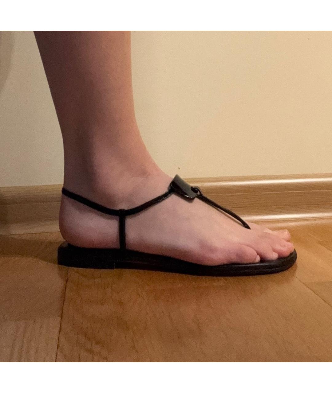 CHRISTIAN LOUBOUTIN Черные кожаные сандалии, фото 5