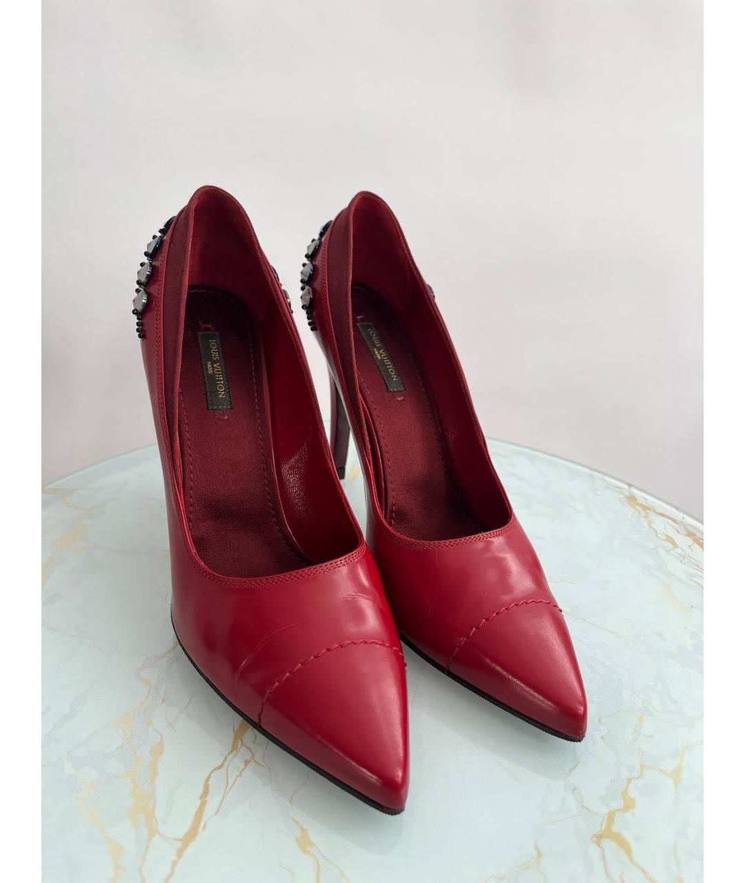 LOUIS VUITTON PRE-OWNED Красные кожаные туфли, фото 6