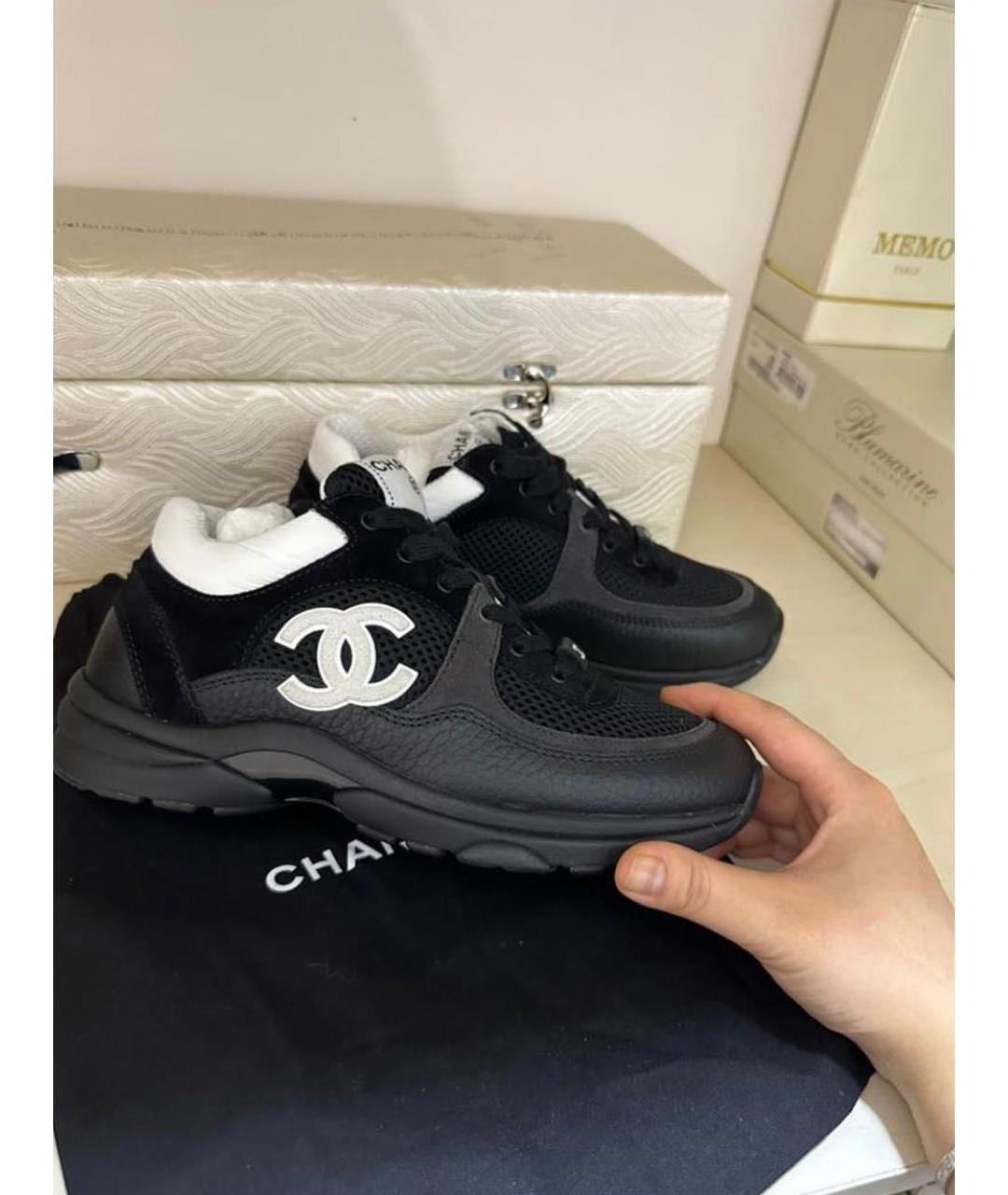 CHANEL PRE-OWNED Черные кожаные кроссовки, фото 2