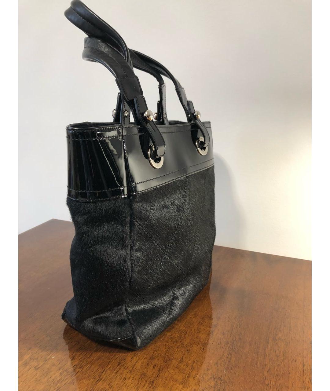 CHANEL PRE-OWNED Черная меховая сумка с короткими ручками, фото 7