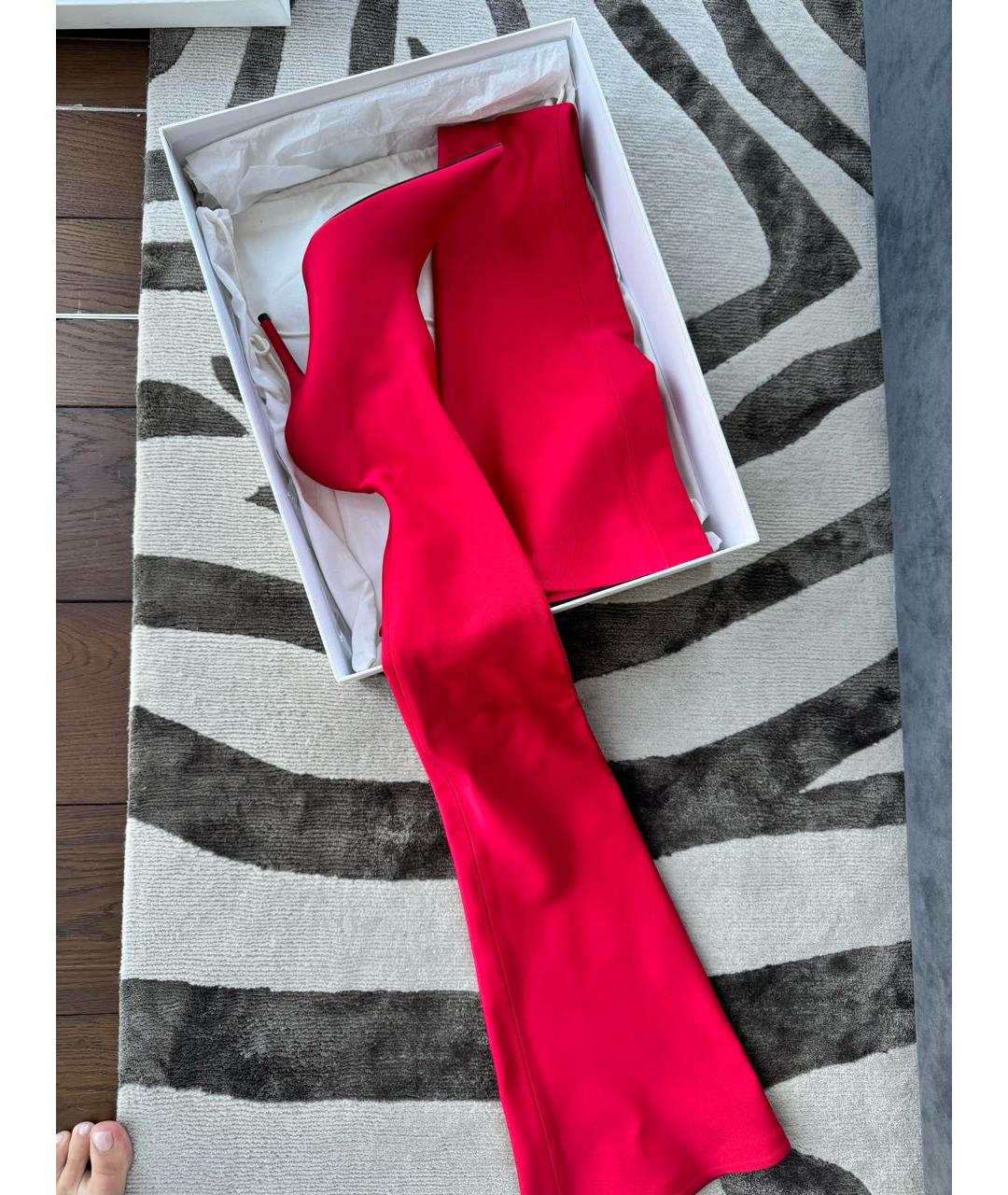 BALENCIAGA Красные текстильные ботфорты, фото 5