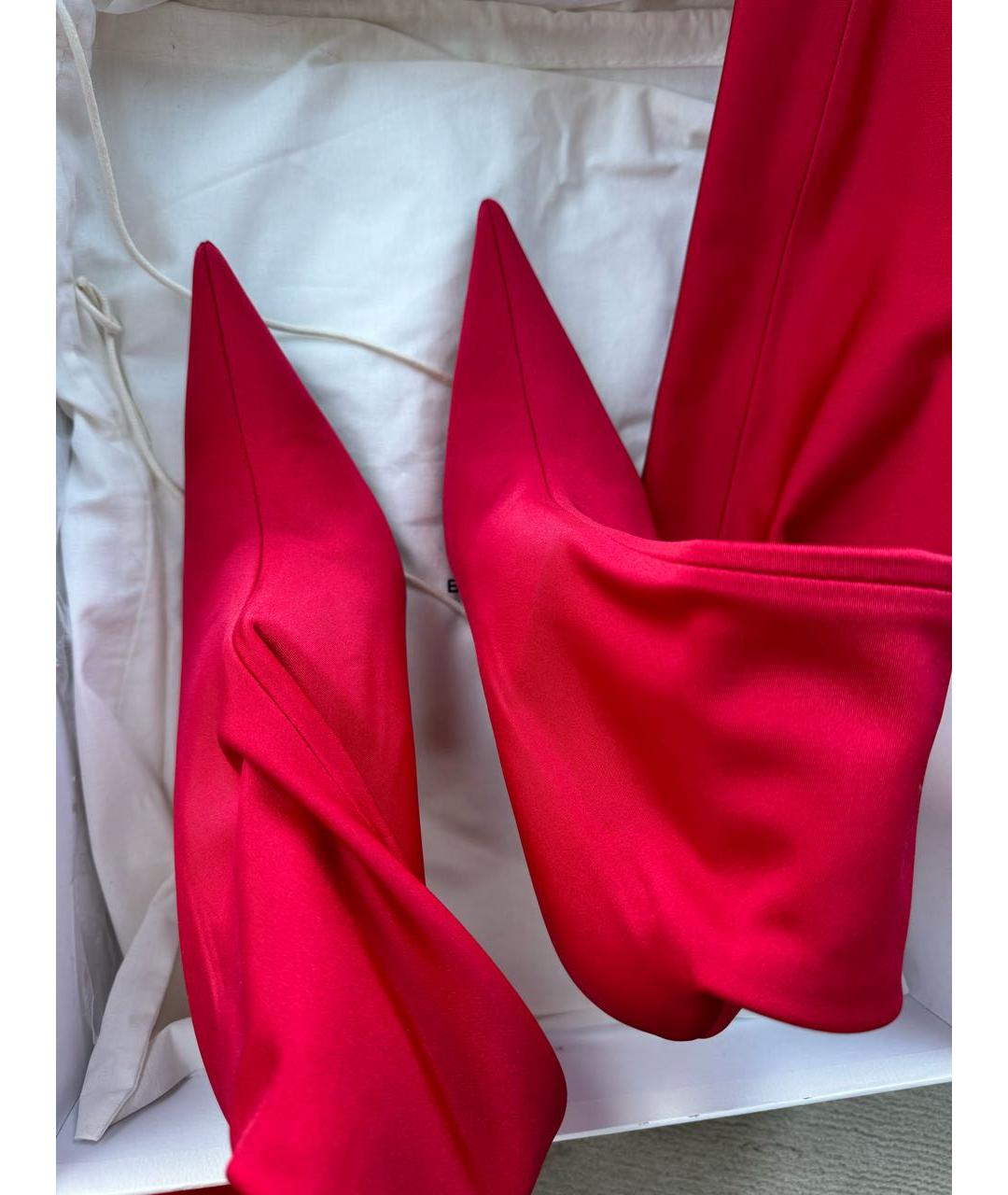 BALENCIAGA Красные текстильные ботфорты, фото 2