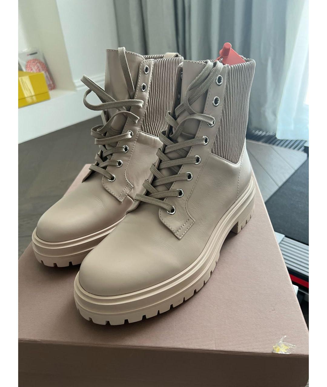 GIANVITO ROSSI Бежевые кожаные ботинки, фото 3