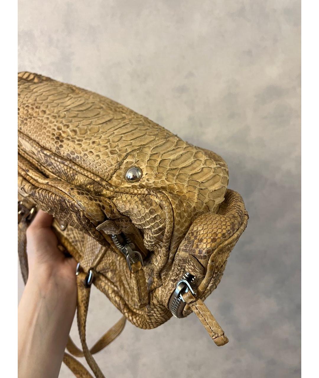 PRADA Бежевая сумка через плечо из экзотической кожи, фото 4